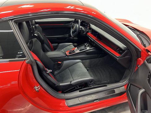 Certified 2024 Porsche 911 Carrera T image 32