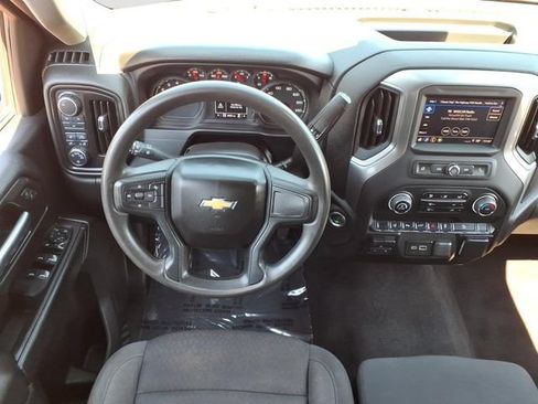 Used 2024 Chevrolet Silverado 2500 Custom w/ Custom Convenience Package AWD/4WD image 20