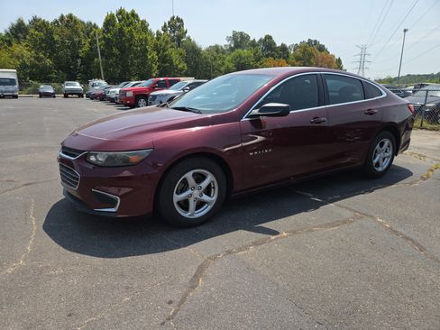 Used 2016 Chevrolet Malibu LS FWD image 1