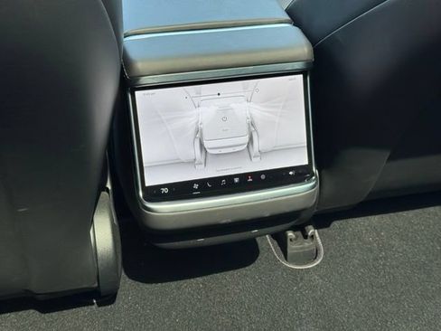 Used 2024 Tesla Model S Plaid AWD/4WD image 17