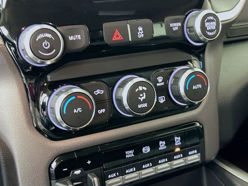 Certified 2020 RAM 2500 Big Horn w/ Level 1 Equipment Group image 23