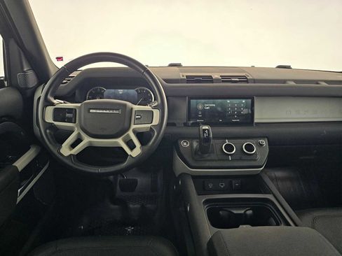 Used 2022 Land Rover Defender 110 S AWD/4WD image 18