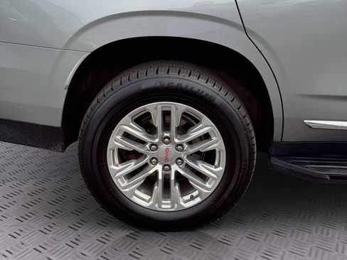 Used 2023 GMC Yukon SLT AWD/4WD image 29