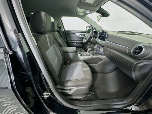 Used 2023 Chevrolet Blazer LT image 31