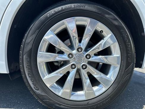 Used 2017 Buick Envision Essence FWD image 7