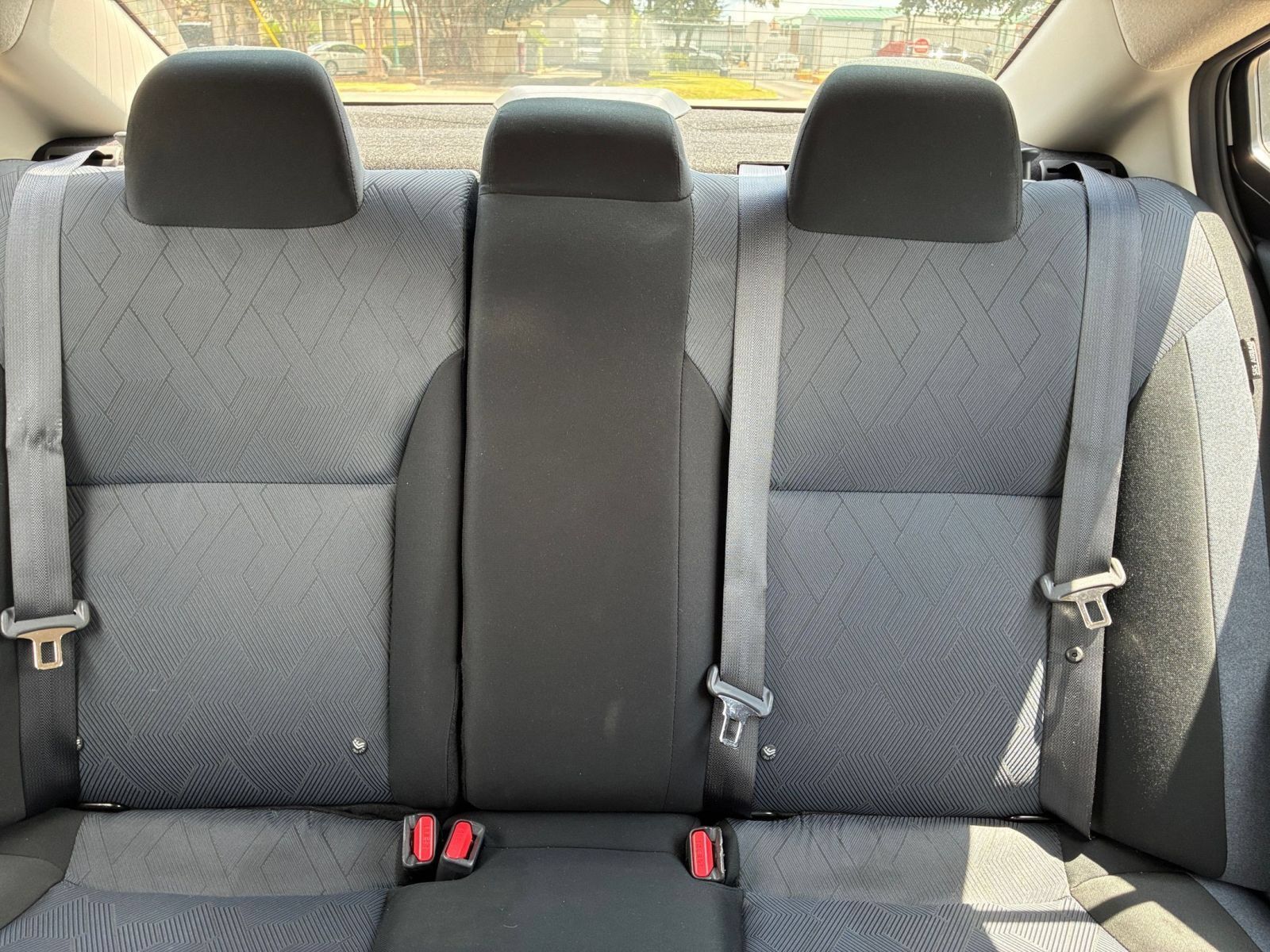 Used 2025 Nissan Versa SV FWD image 35