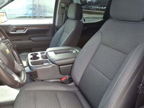 Used 2022 Chevrolet Silverado 1500 LT image 7