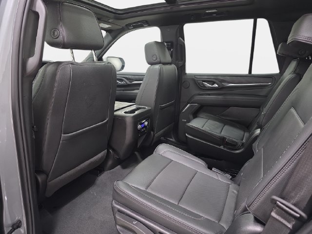Used 2023 GMC Yukon Denali AWD/4WD image 12