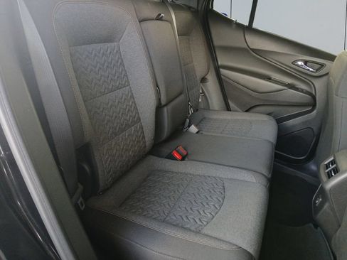 Used 2024 Chevrolet Equinox LT FWD image 18