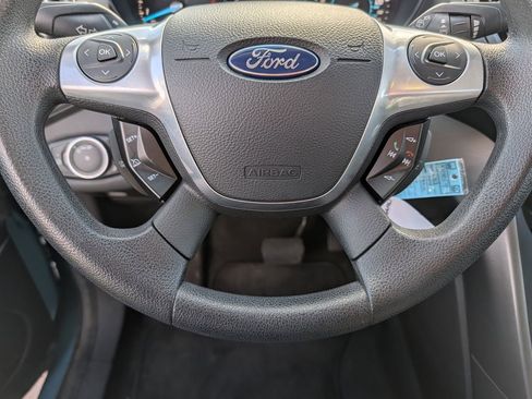 Used 2013 Ford Escape S image 25