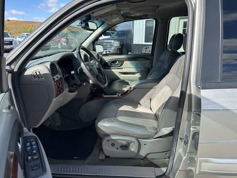 Used 2002 GMC Envoy SLT image 12