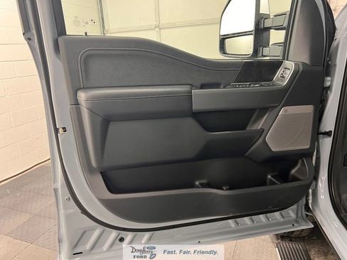 New 2026 Ford F250 4x4 Crew Cab Super Duty image 24