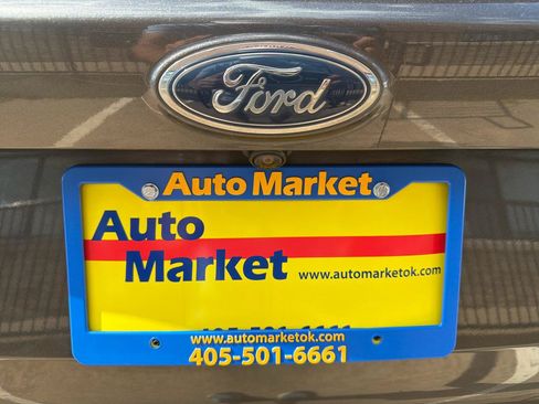 Used 2017 Ford Escape SE FWD image 42