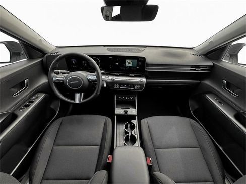 New 2025 Hyundai Kona SEL AWD/4WD image 13