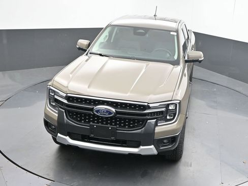 New 2025 Ford Ranger Lariat w/ FX4 Off-Road Package image 34
