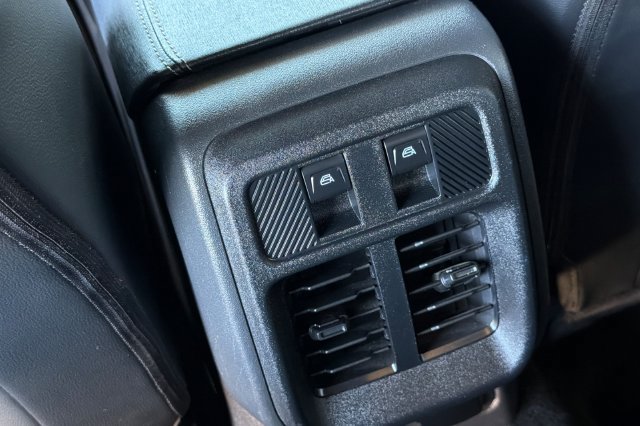 Used 2025 Ford Bronco Outer Banks AWD/4WD image 14