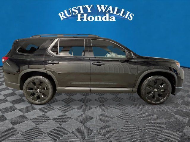 New 2026 Honda Pilot Black Edition image 2