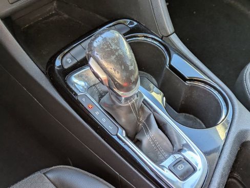 Used 2021 Buick Encore GX Select w/ Sport Touring Package image 24