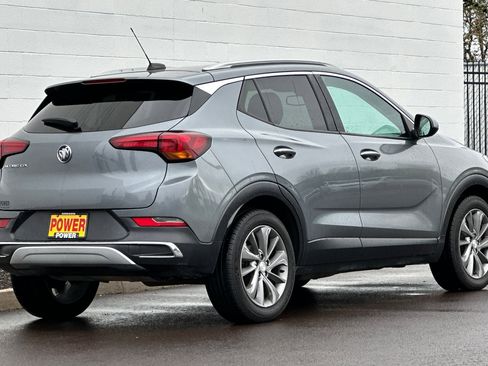 Used 2021 Buick Encore GX Essence w/ Experience Buick Package image 4