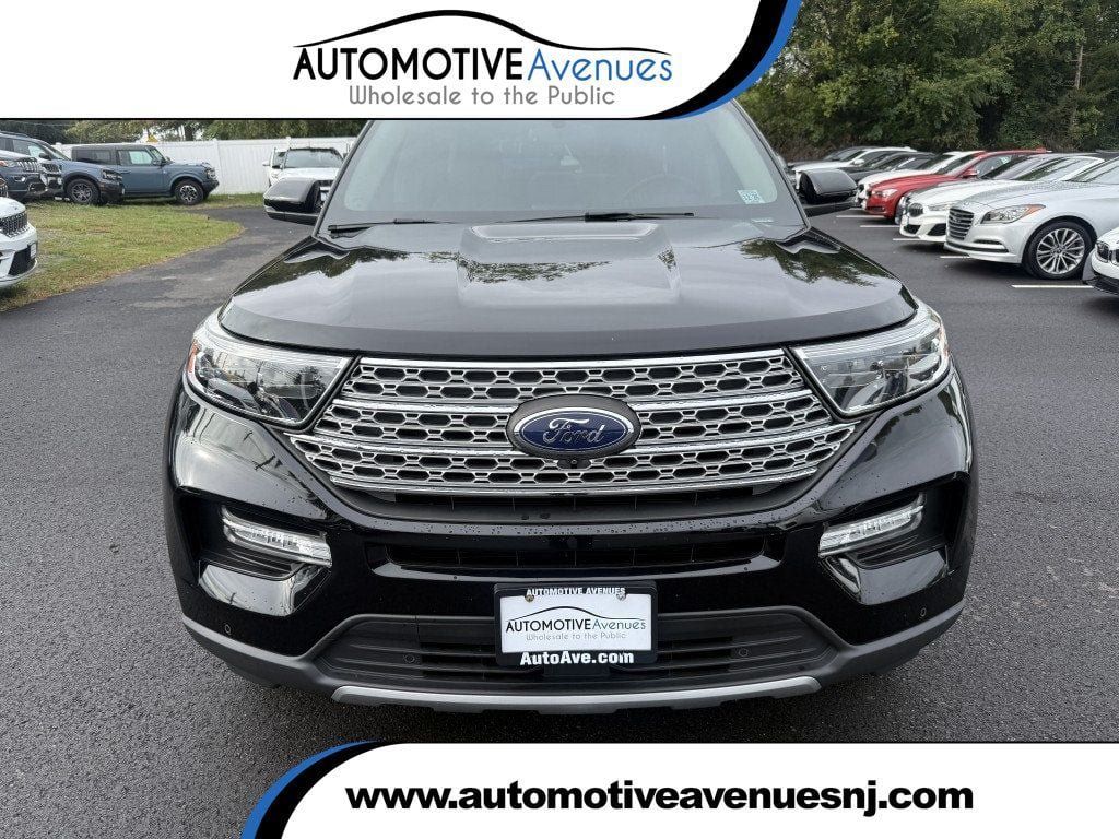 Used 2021 Ford Explorer Limited w/ Equipment Group 301A AWD/4WD image 1