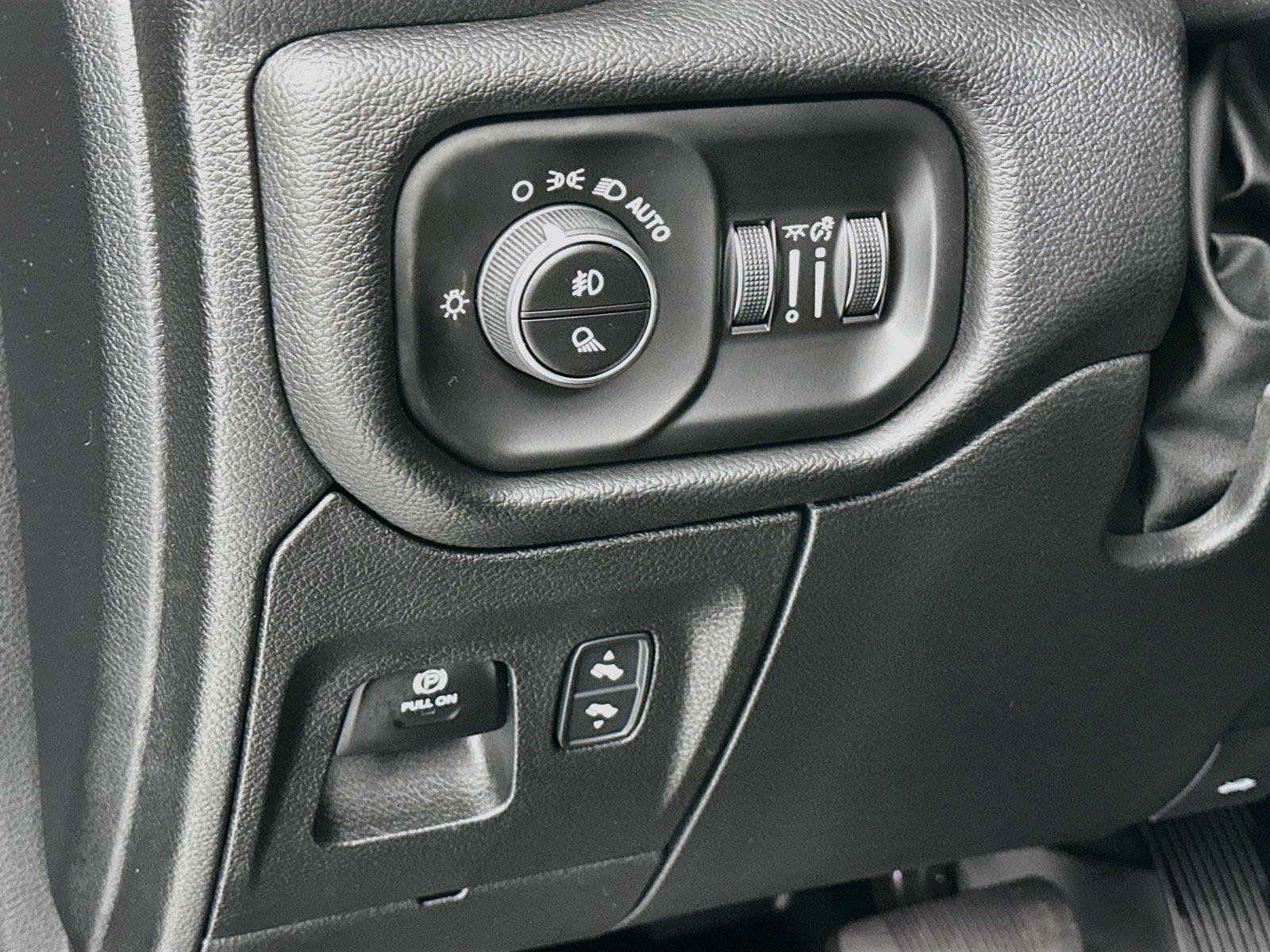 Used 2026 RAM 1500 Big Horn AWD/4WD image 14