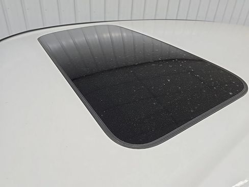 Used 2023 Honda CR-V EX-L image 11