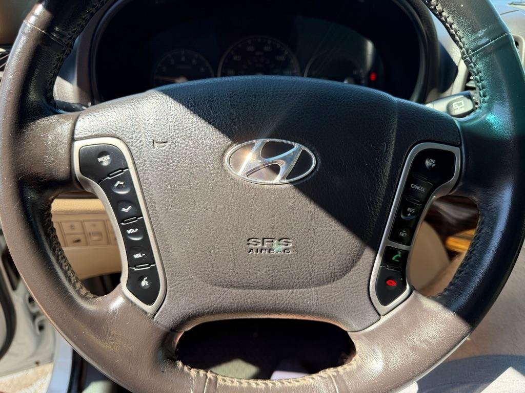 Used 2012 Hyundai Santa Fe Limited FWD image 30
