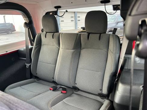Used 2025 Jeep Wrangler Sport AWD/4WD image 13