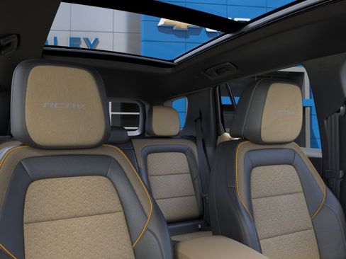 New 2026 Chevrolet Equinox ACTIV AWD/4WD image 24