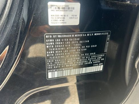 Used 2023 Volkswagen Tiguan SE FWD image 42