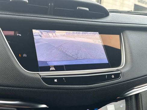 Certified 2022 Cadillac XT5 Luxury image 19