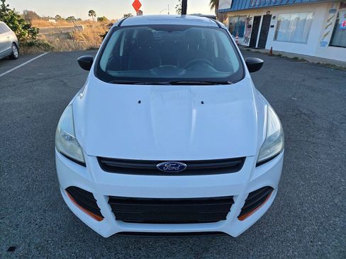 Used 2015 Ford Escape S FWD image 5