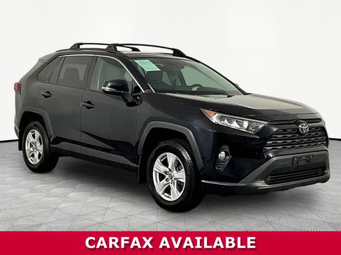 Used 2019 Toyota RAV4 XLE w/ Convenience Package AWD/4WD image 3