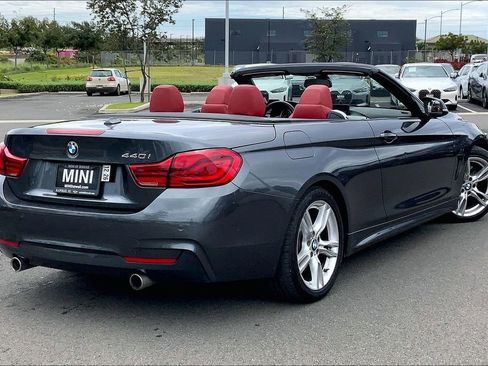 Used 2018 BMW 440i Convertible image 11