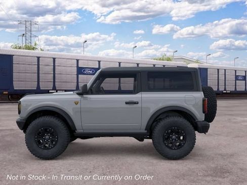 New 2026 Ford Bronco Badlands AWD/4WD image 3