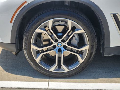 Used 2021 BMW X5 sDrive40i w/ Luxury Seating Package 2 RWD image 10
