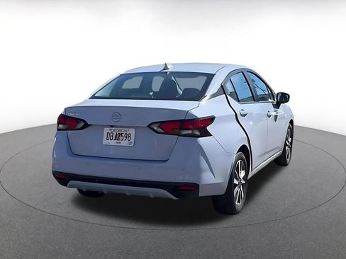 Used 2025 Nissan Versa SV image 12