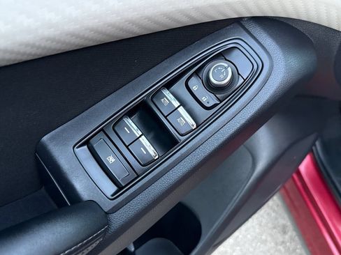 Used 2019 Subaru Ascent Premium AWD/4WD image 24