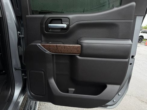 Used 2021 GMC Sierra 1500 Denali w/ Denali Ultimate Package AWD/4WD image 29