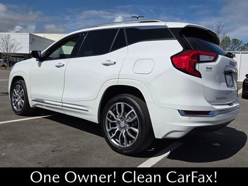 Used 2024 GMC Terrain Denali AWD/4WD image 4