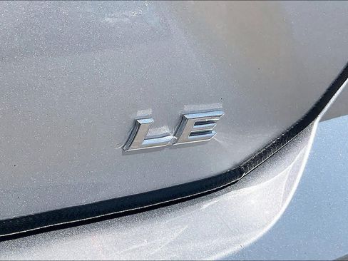 Used 2026 Toyota Camry LE w/ Convenience Package FWD image 10