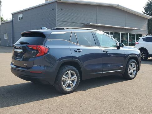 Used 2019 GMC Terrain SLE w/ Driver Convenience Package AWD/4WD image 4