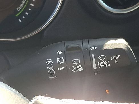 Used 2023 Jeep Wrangler Unlimited Sahara w/ Cold Weather Group AWD/4WD image 27