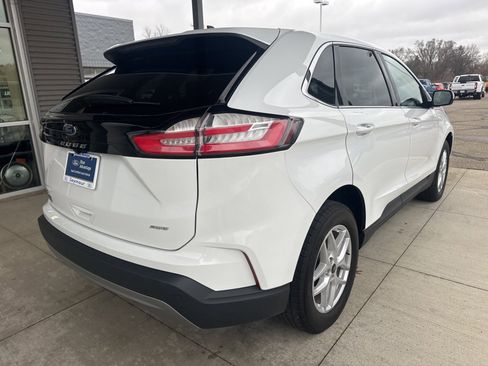 Certified 2024 Ford Edge SEL w/ Convenience Package image 8