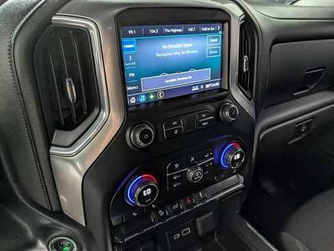 Used 2021 Chevrolet Silverado 1500 LT Trail Boss w/ Bed Protection Package AWD/4WD image 21
