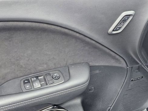 Used 2023 Dodge Challenger SRT Hellcat RWD image 14