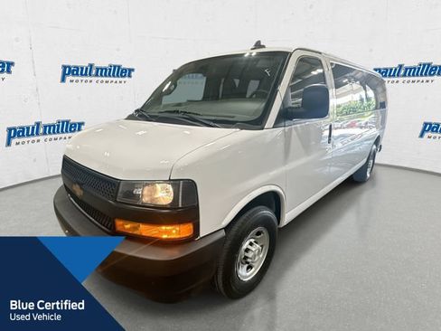 Used 2025 Chevrolet Express 3500 LS RWD image 1