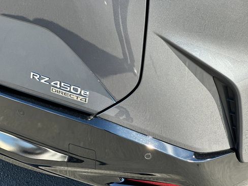 Used 2023 Lexus RZ 450e Premium w/ Accessory Package (Z1) image 33