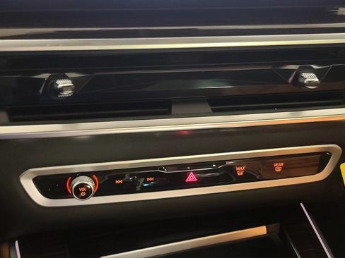 New 2026 BMW X5 M60i w/ Executive Package AWD/4WD image 22