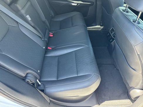 Used 2024 Lexus RX 350 Premium Plus w/ Convenience Package FWD image 28